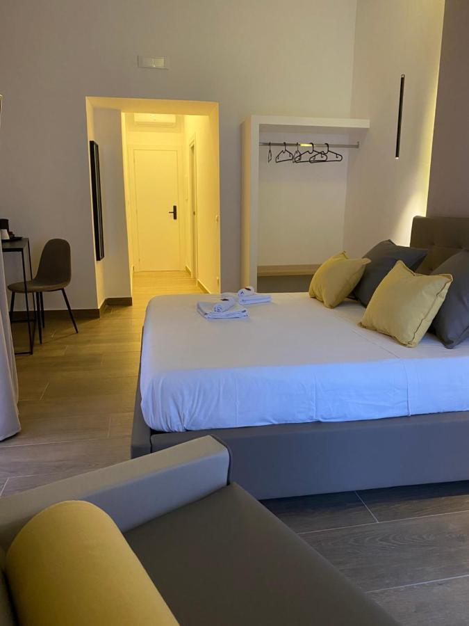 Bed and Breakfast Salotto Toledo Neapol Zewnętrze zdjęcie