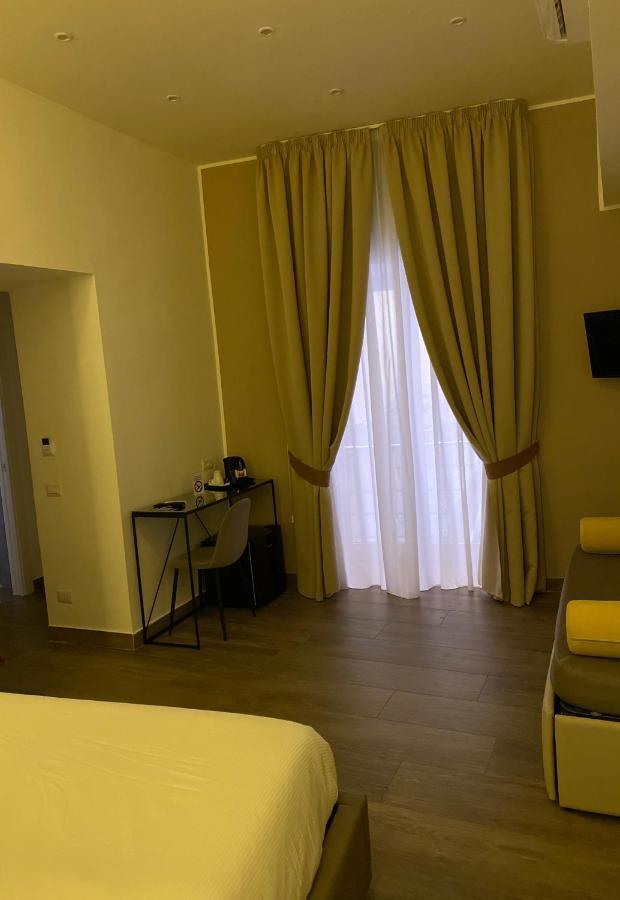 Bed and Breakfast Salotto Toledo Neapol Zewnętrze zdjęcie
